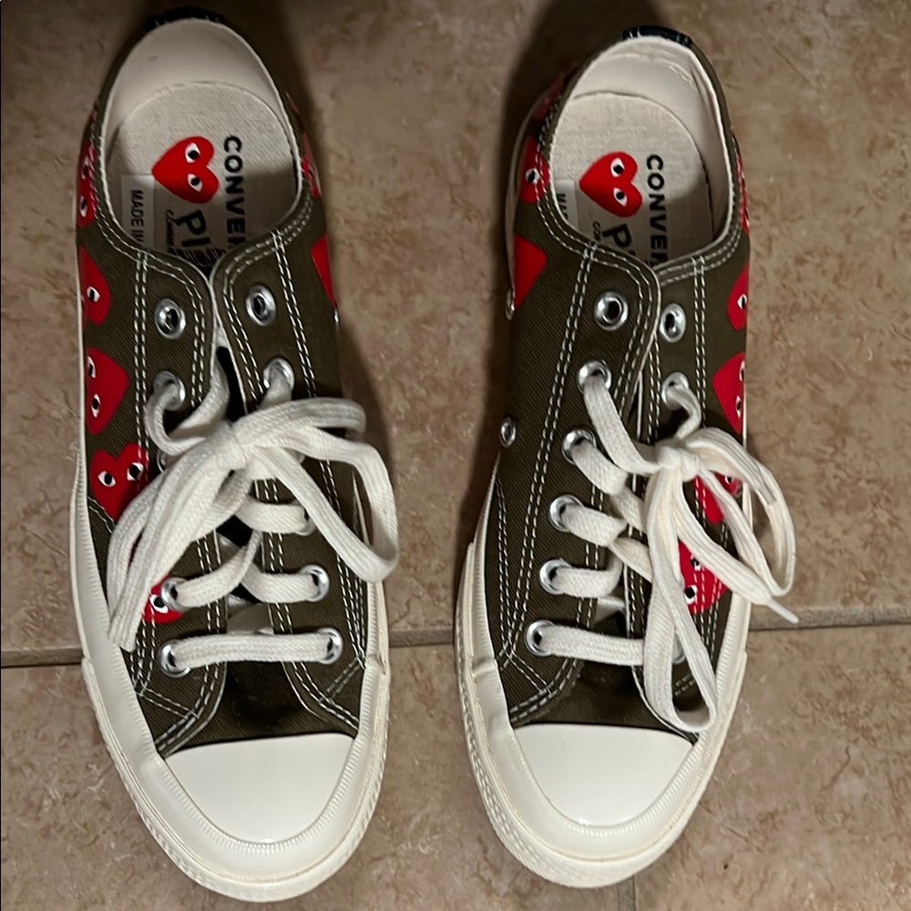 Comme Des Garcons Converse Green and Red Sneakers Classic Style